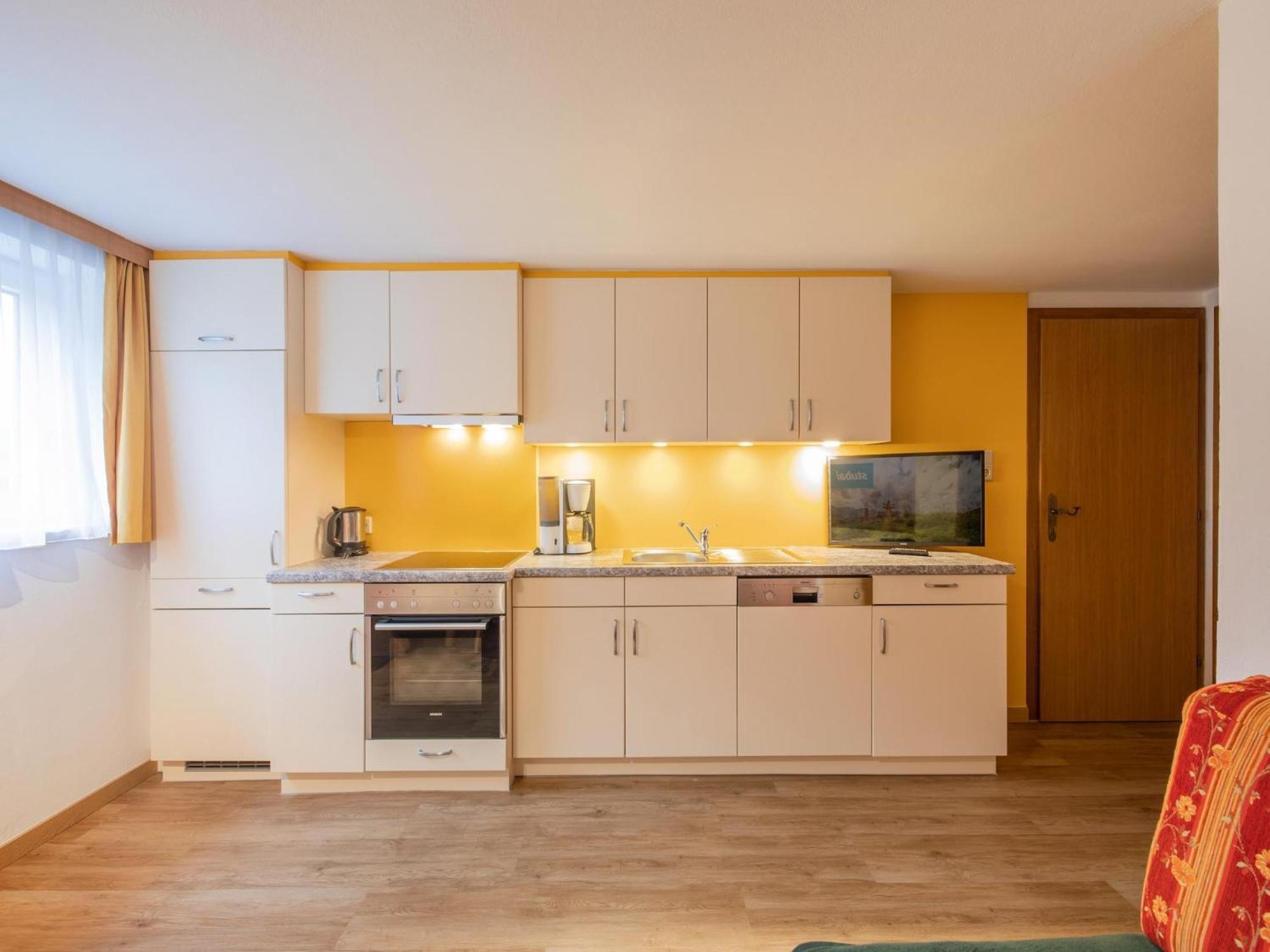 Апартаменты Flat With Sep Entrance On Ground Floor In Neustift Нойштифт-им-Штубайталь Экстерьер фото