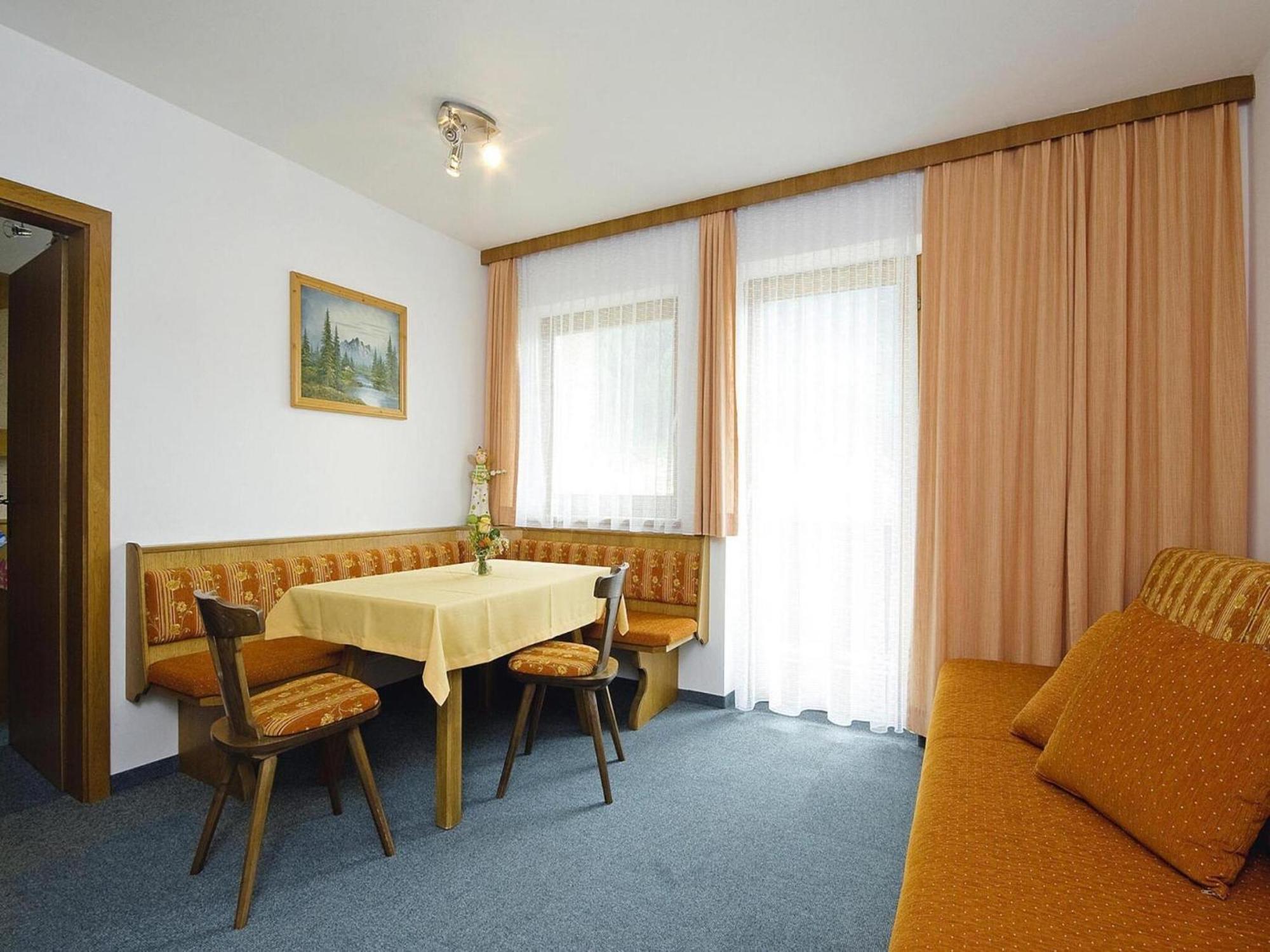 Апартаменты Flat With Sep Entrance On Ground Floor In Neustift Нойштифт-им-Штубайталь Экстерьер фото
